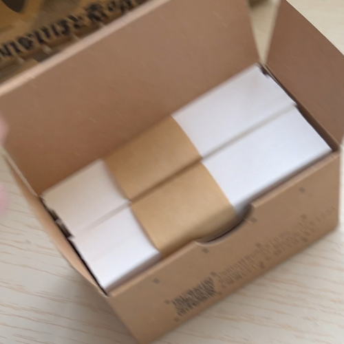 名刺の入り方